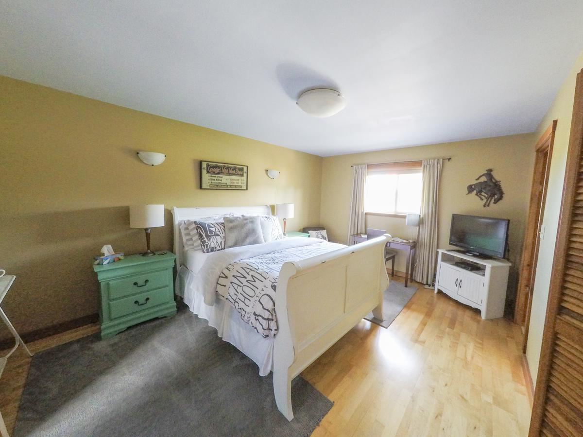 Money Pennies Bed And Breakfast キャンベルリバー エクステリア 写真